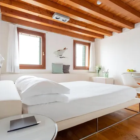 Bed & Breakfast Venissa Wine 4*