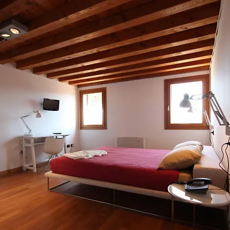 Bed & Breakfast Venissa Wine 4*