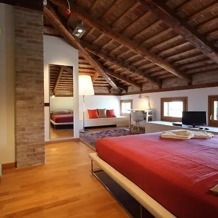 Venissa Wine 4*